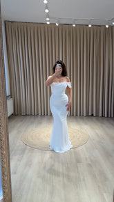 MAISA DRESS (gloves not included)