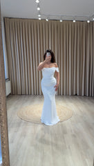 MAISA DRESS (gloves not included)