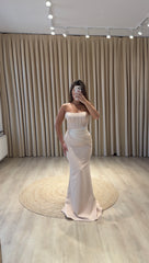 IDOLE DRESS (runs very small)