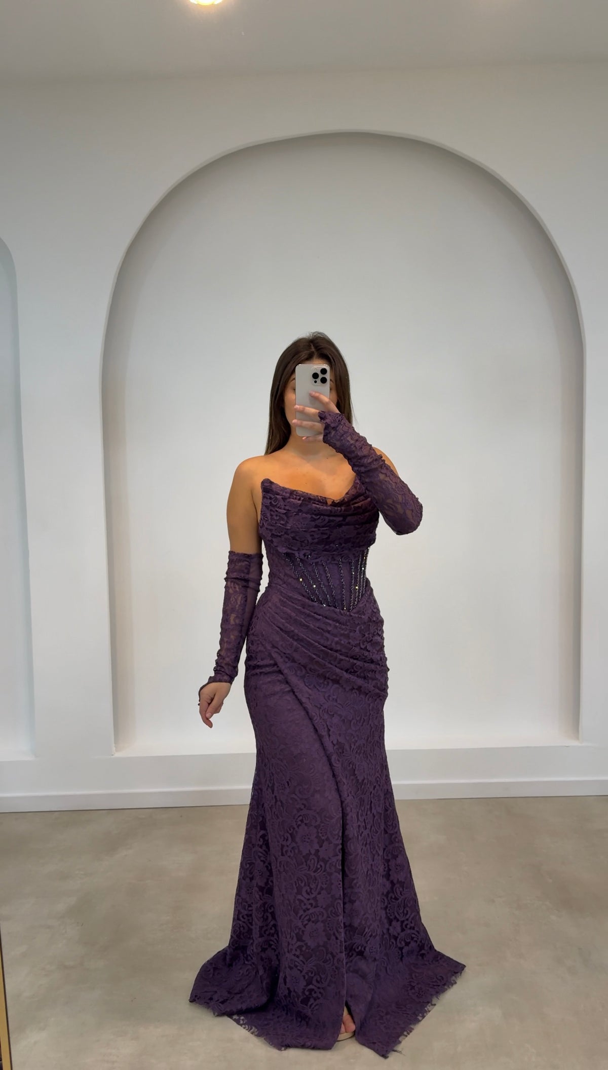 ELISHKA DRESS (sleeves & gloves)