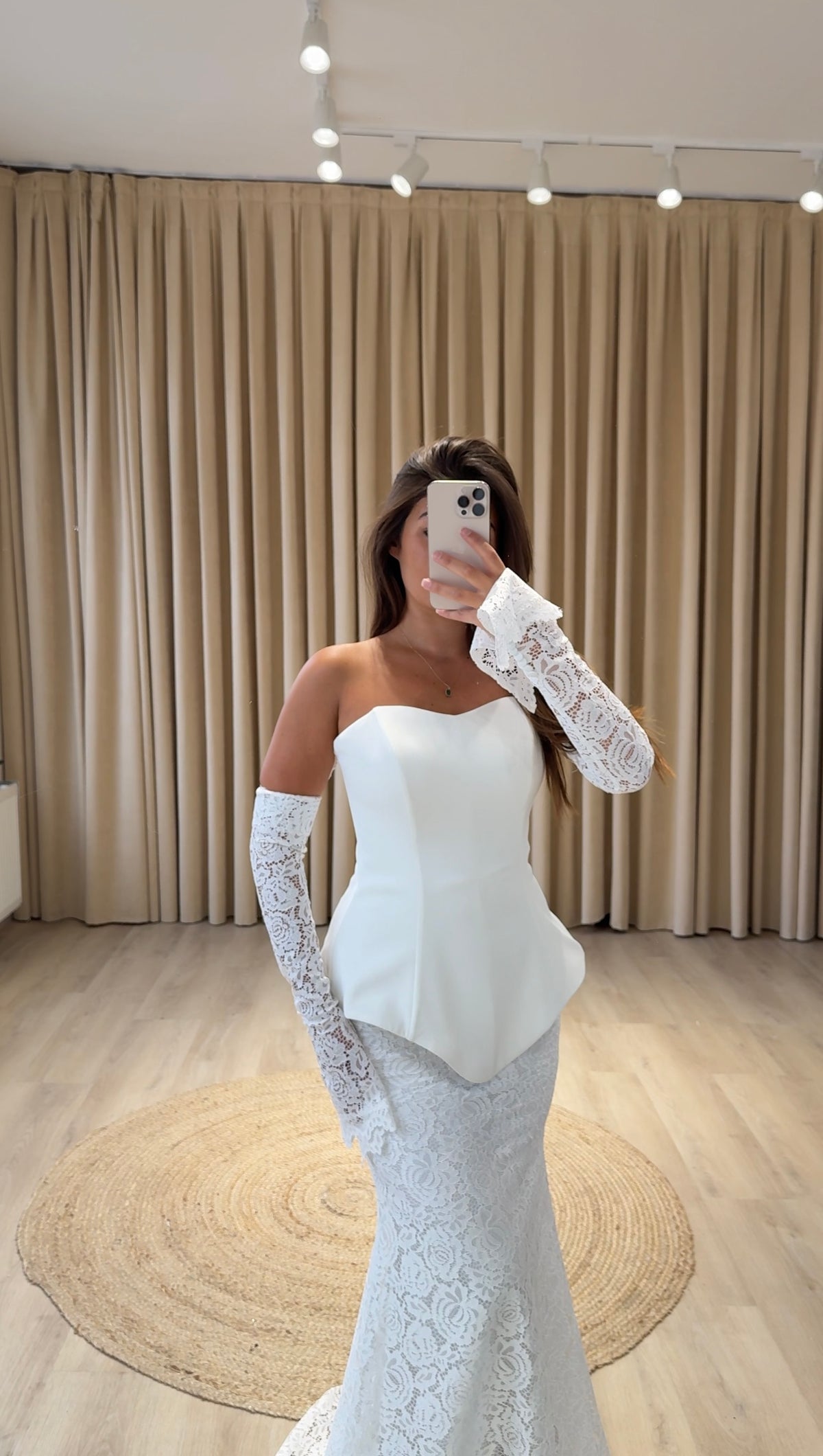 CAMILA DRESS