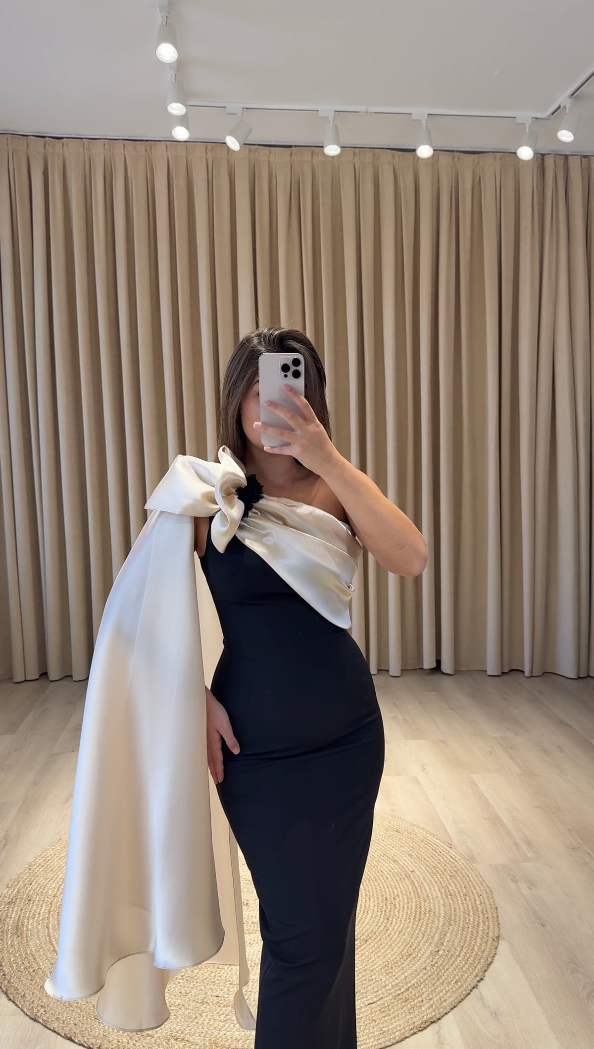 BERIA DRESS
