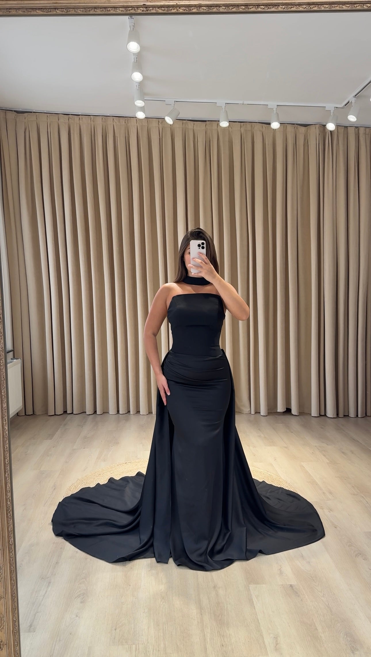 FARIAL DRESS (runs small)