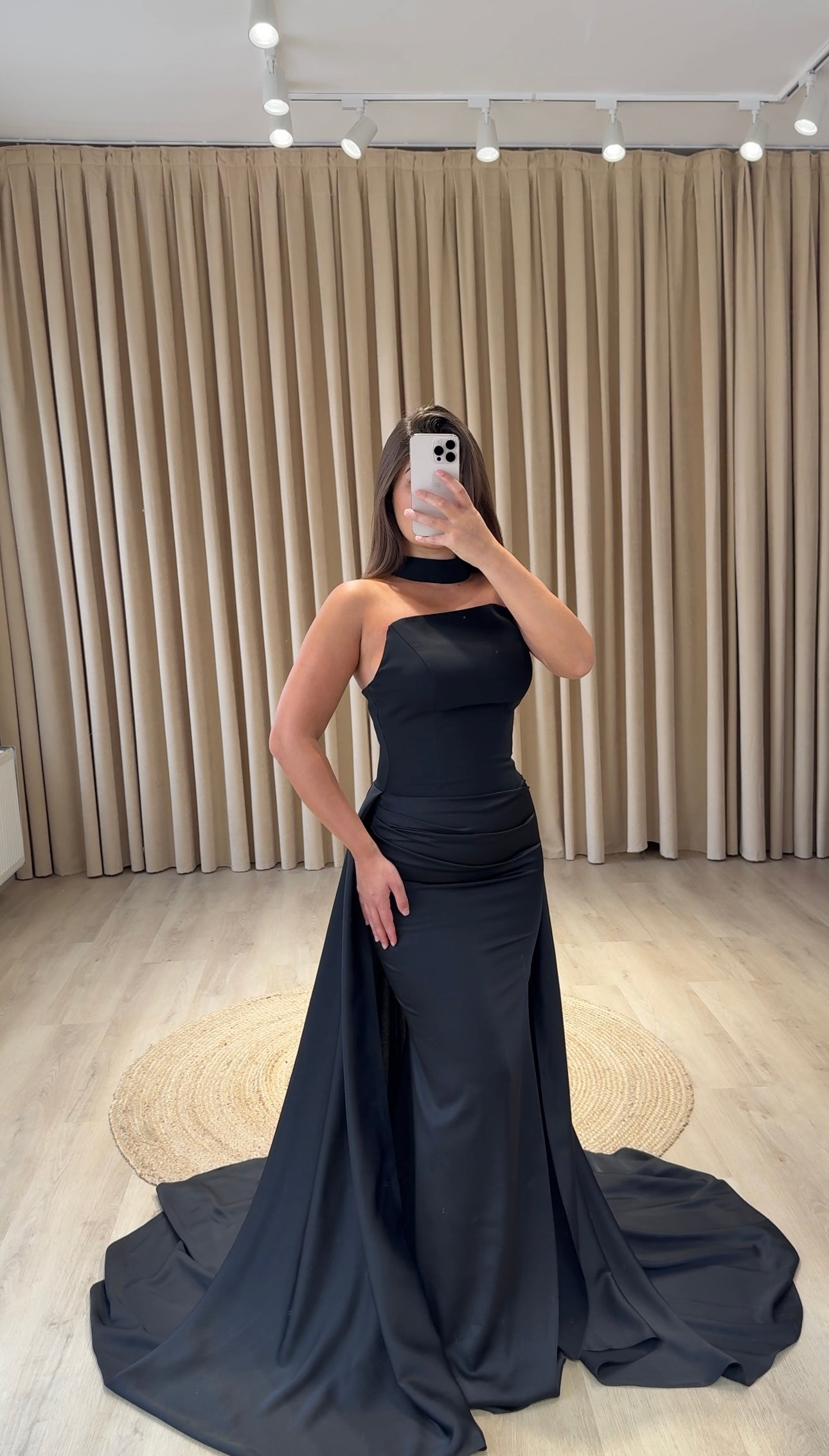 FARIAL DRESS (runs small)