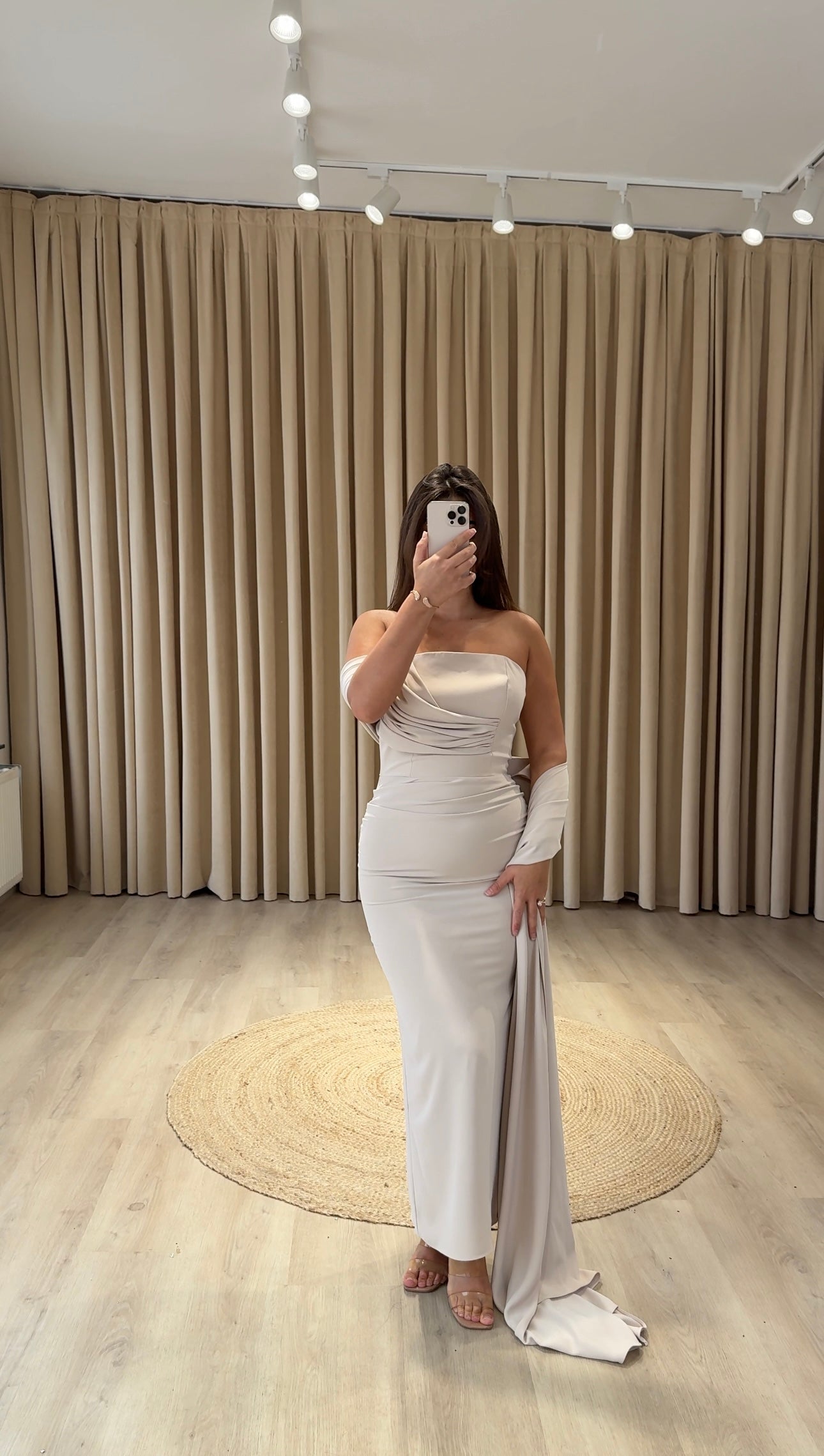 GHAISA DRESS