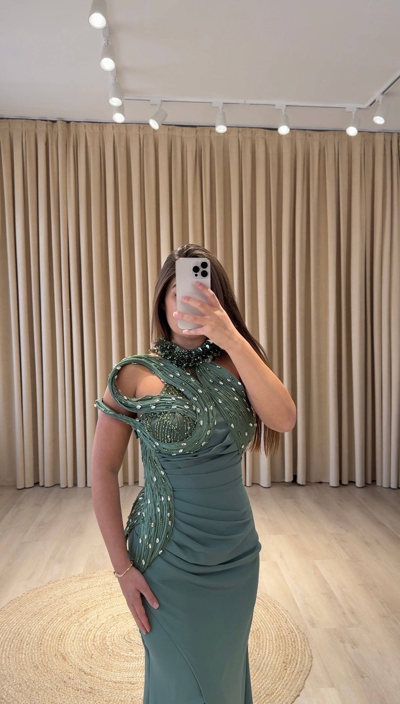 SEZEN DRESS (running smaller)