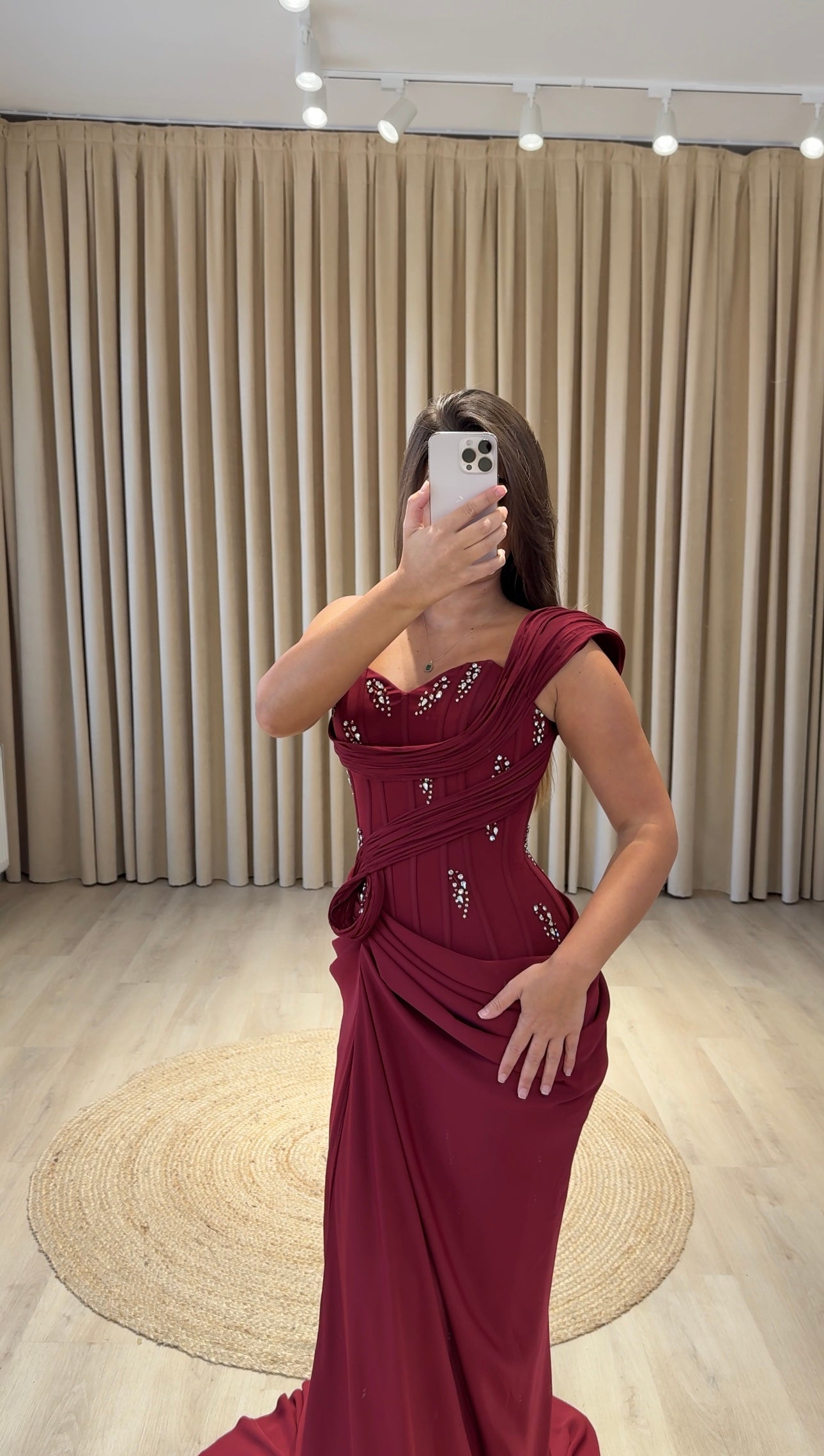 ENDAM DRESS