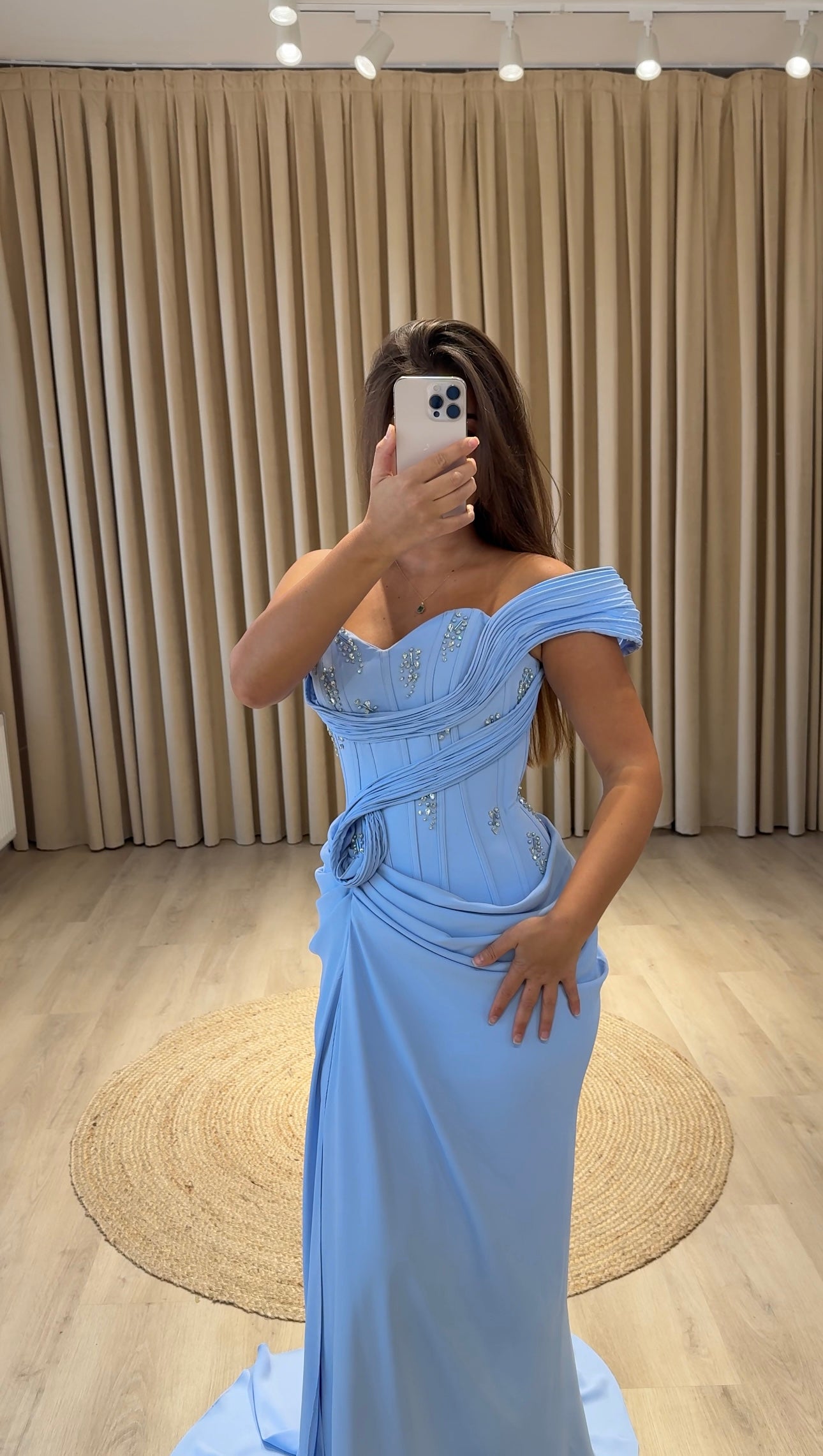 ENDAM DRESS